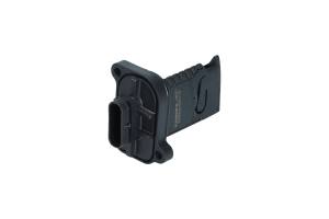 18051 KAMOKA - PRZEPLYWOMIERZ POWIETRZA BMW 1(F20) 11'->,3 (F30) 12'->,5 (F10) 11'->,X3 11'->,X4 14'