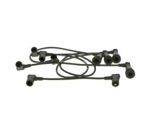 0986356377 BOSCH - PRZEWODY ZAPLONOWE ZESTAW 
